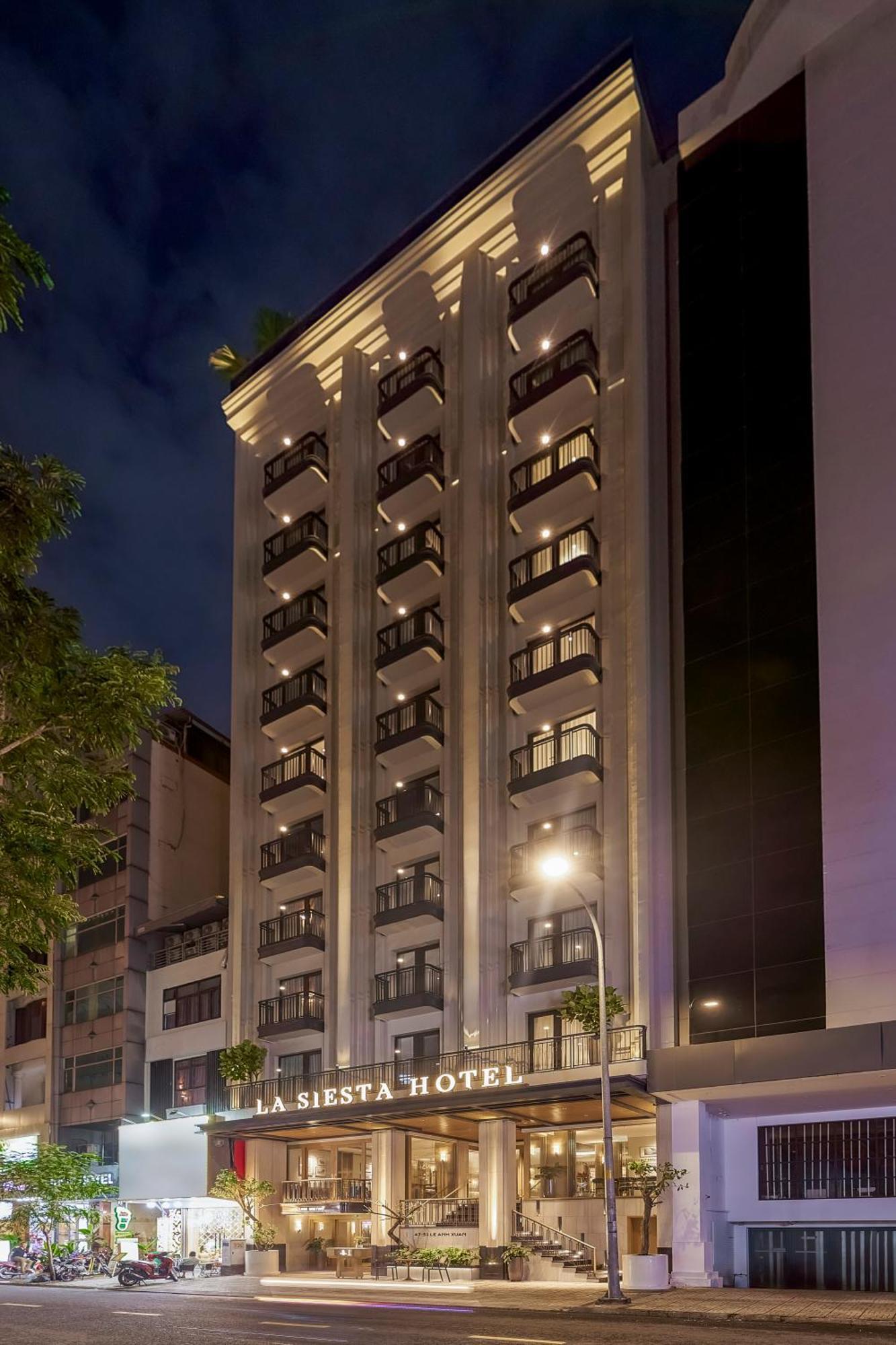 La Siesta Premium Saigon Hotel 5*