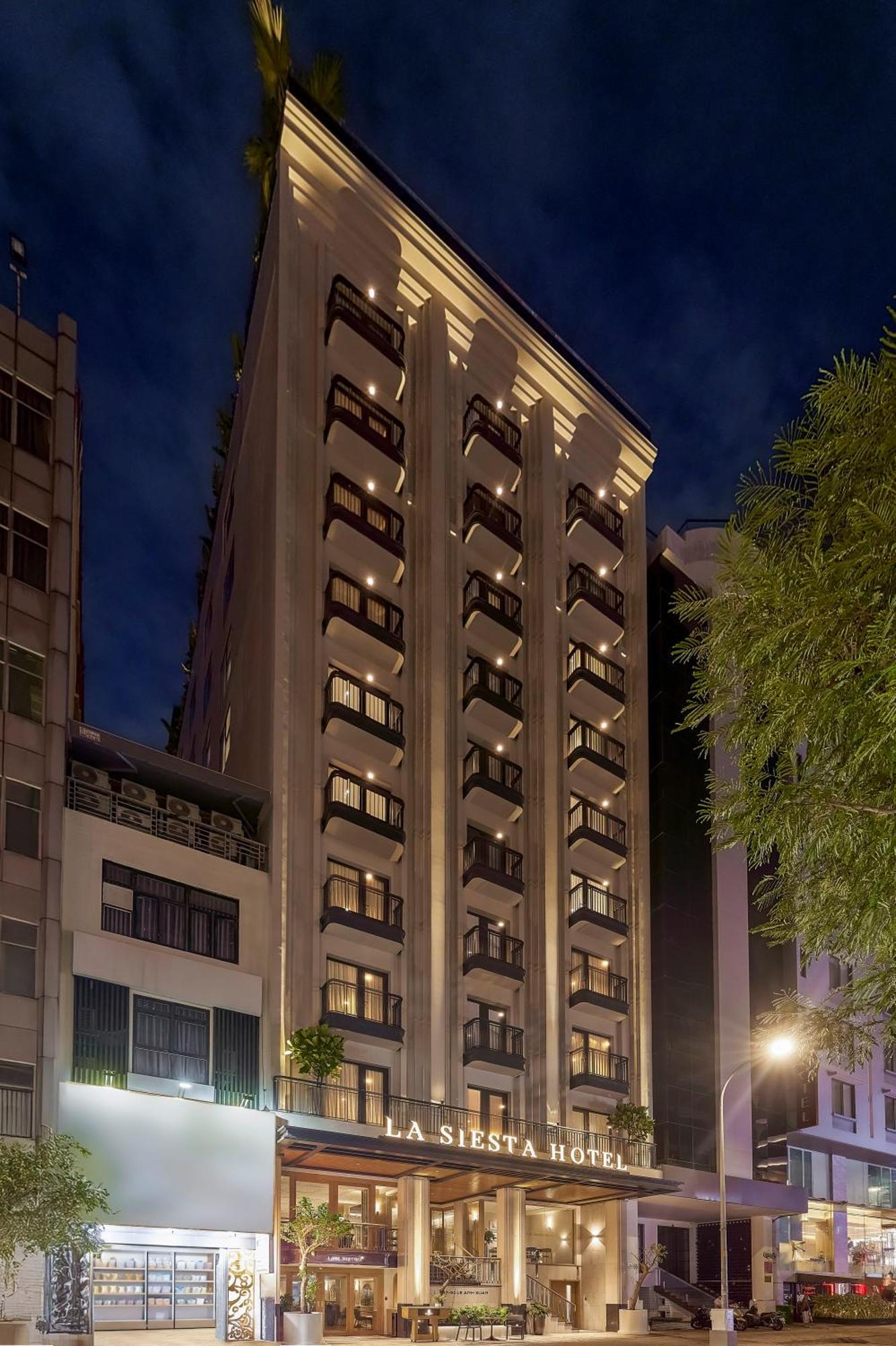 Hotel La Siesta Premium Saigon 5*