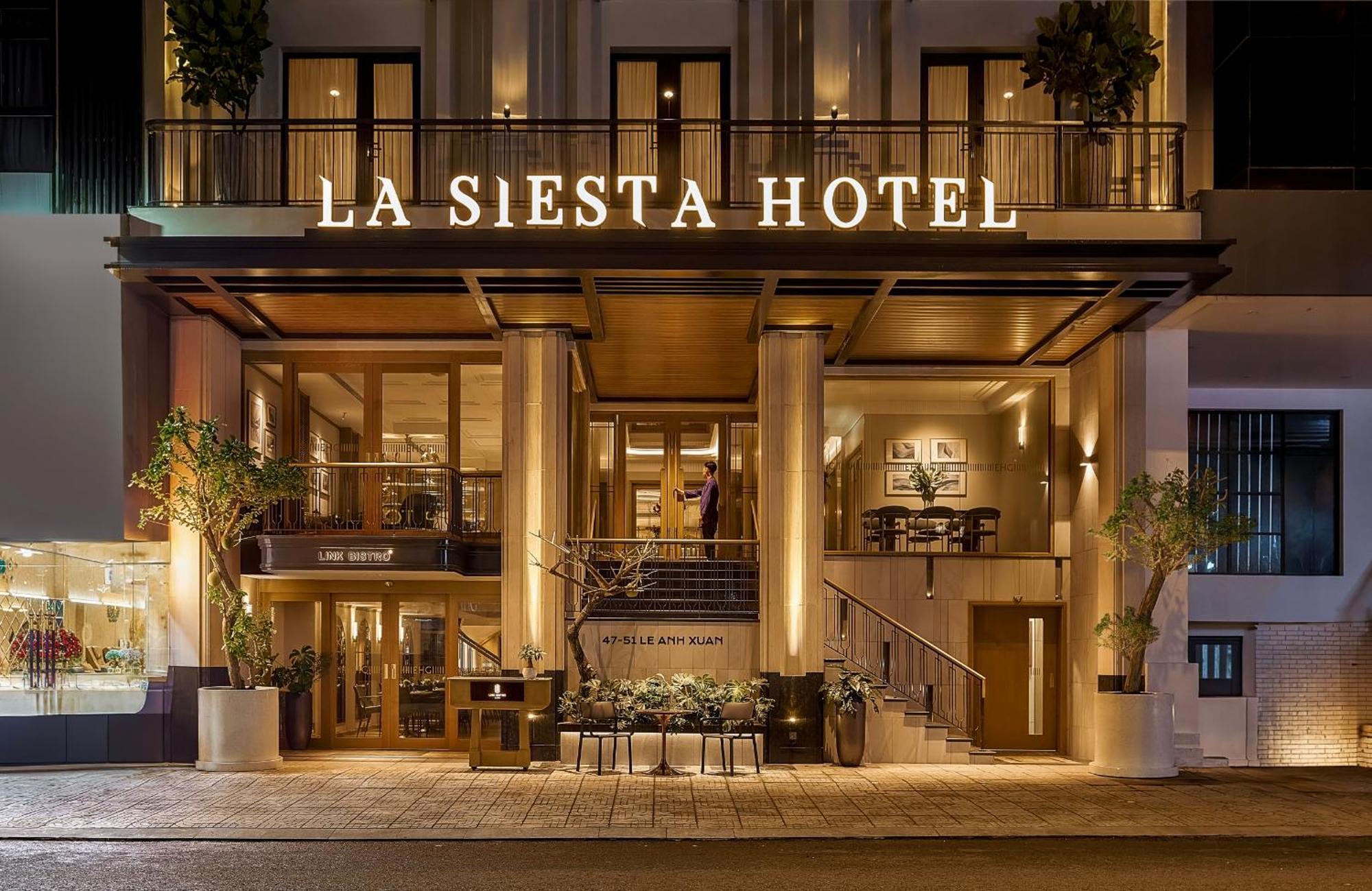 La Siesta Premium Saigon 5*