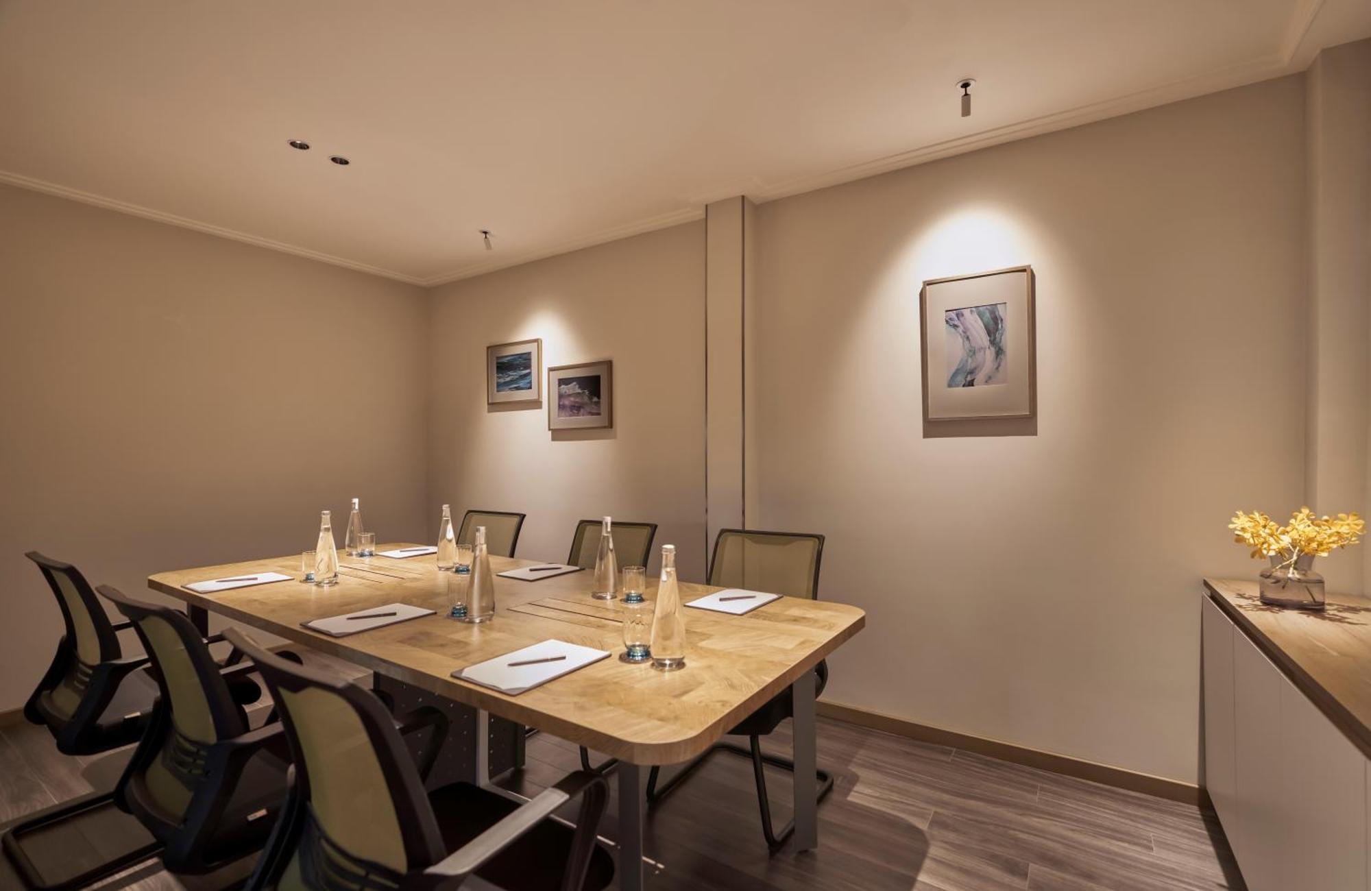 Hotel La Siesta Premium Saigon Ho Chi Minh City