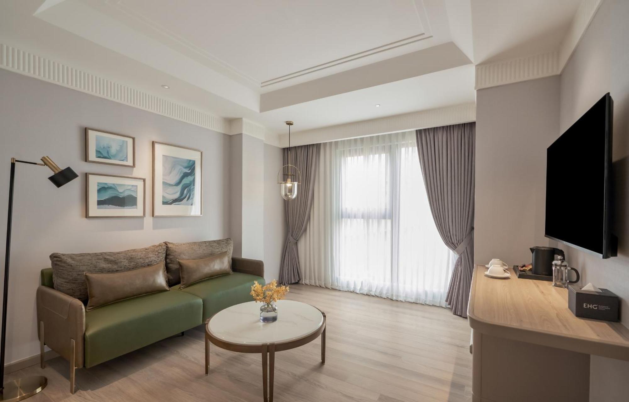 La Siesta Premium Saigon 5*