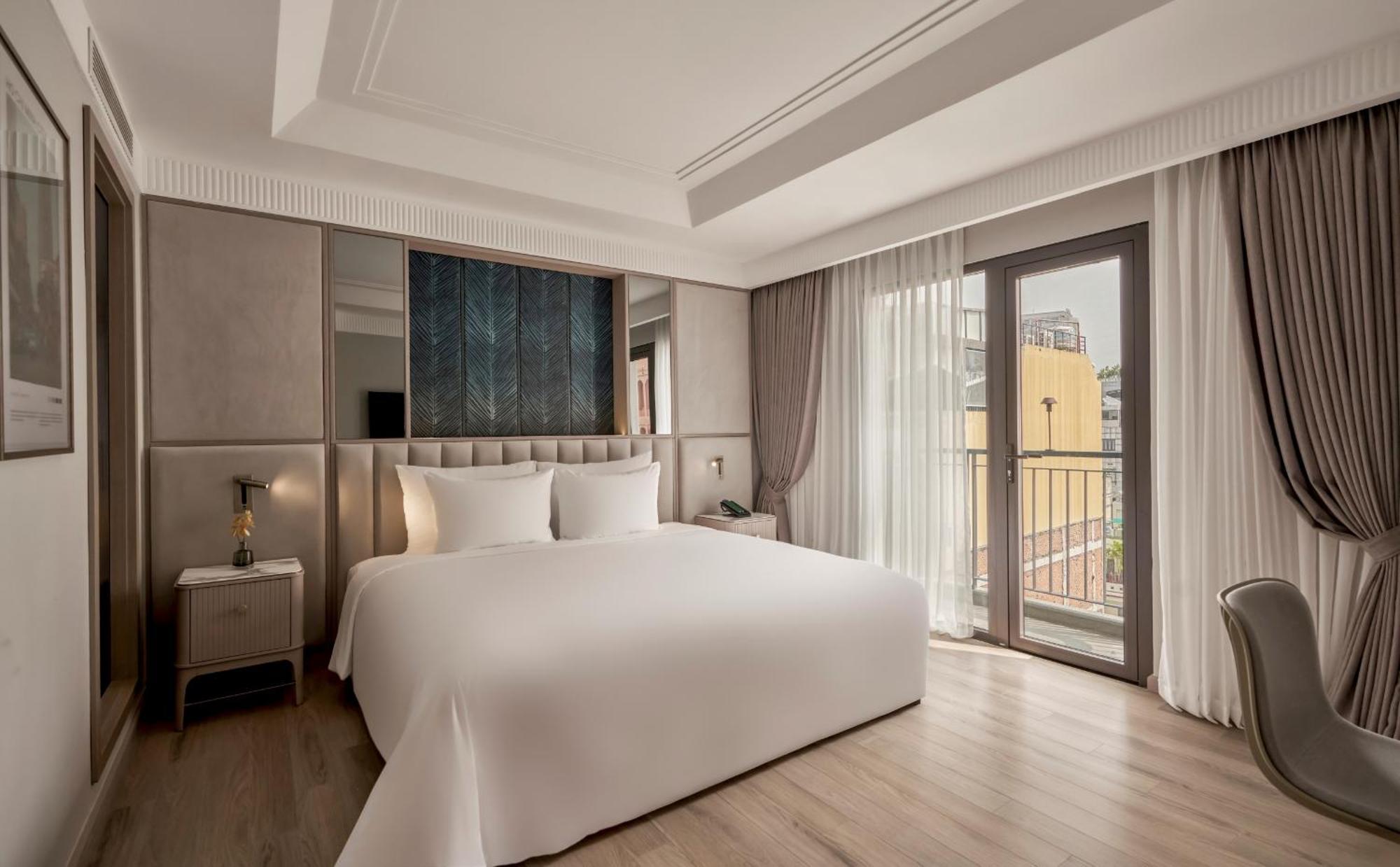 Hotel La Siesta Premium Saigon Ho Chi Minh City