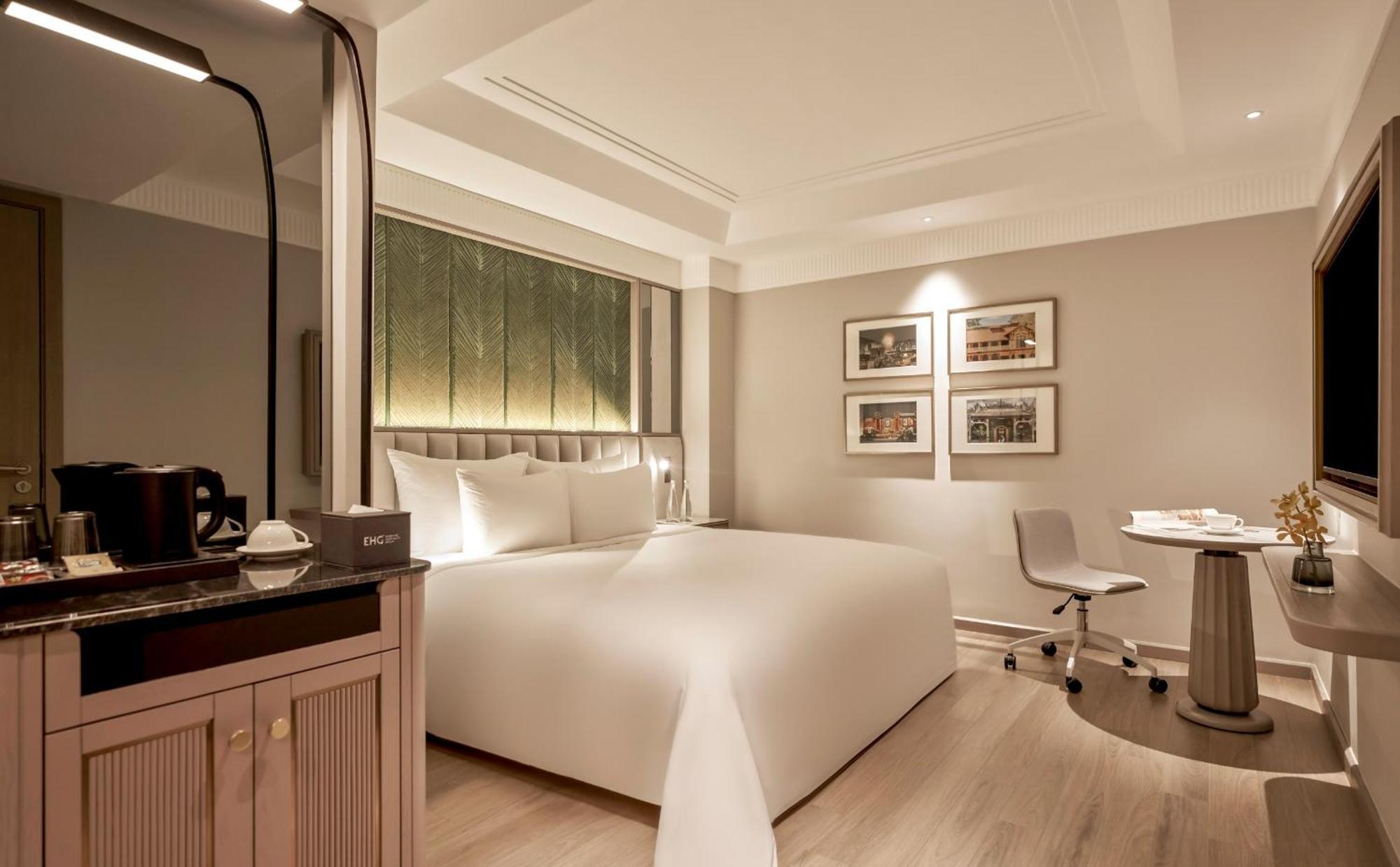 Hotel La Siesta Premium Saigon Ho Chi Minh City